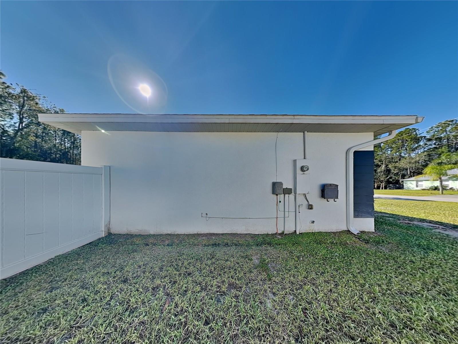 DELTONA LAKES UNIT 35 - Residential Lease