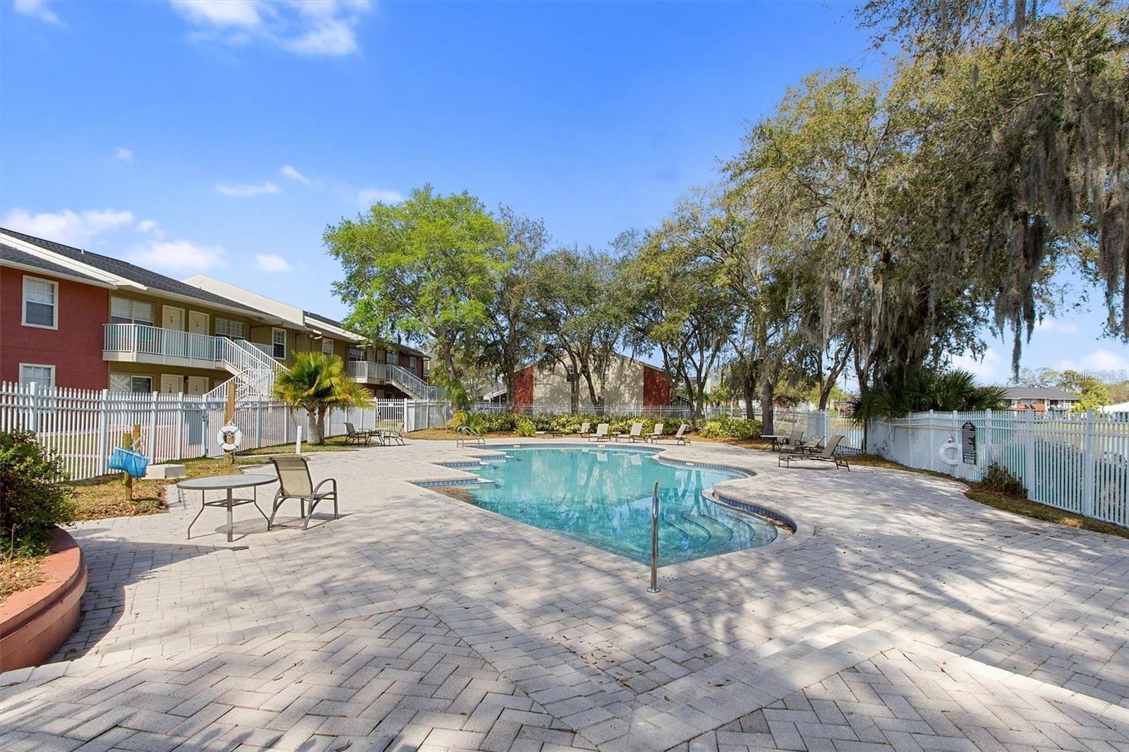 PARK LAKE AT PARSONS A CONDOMI - Residential