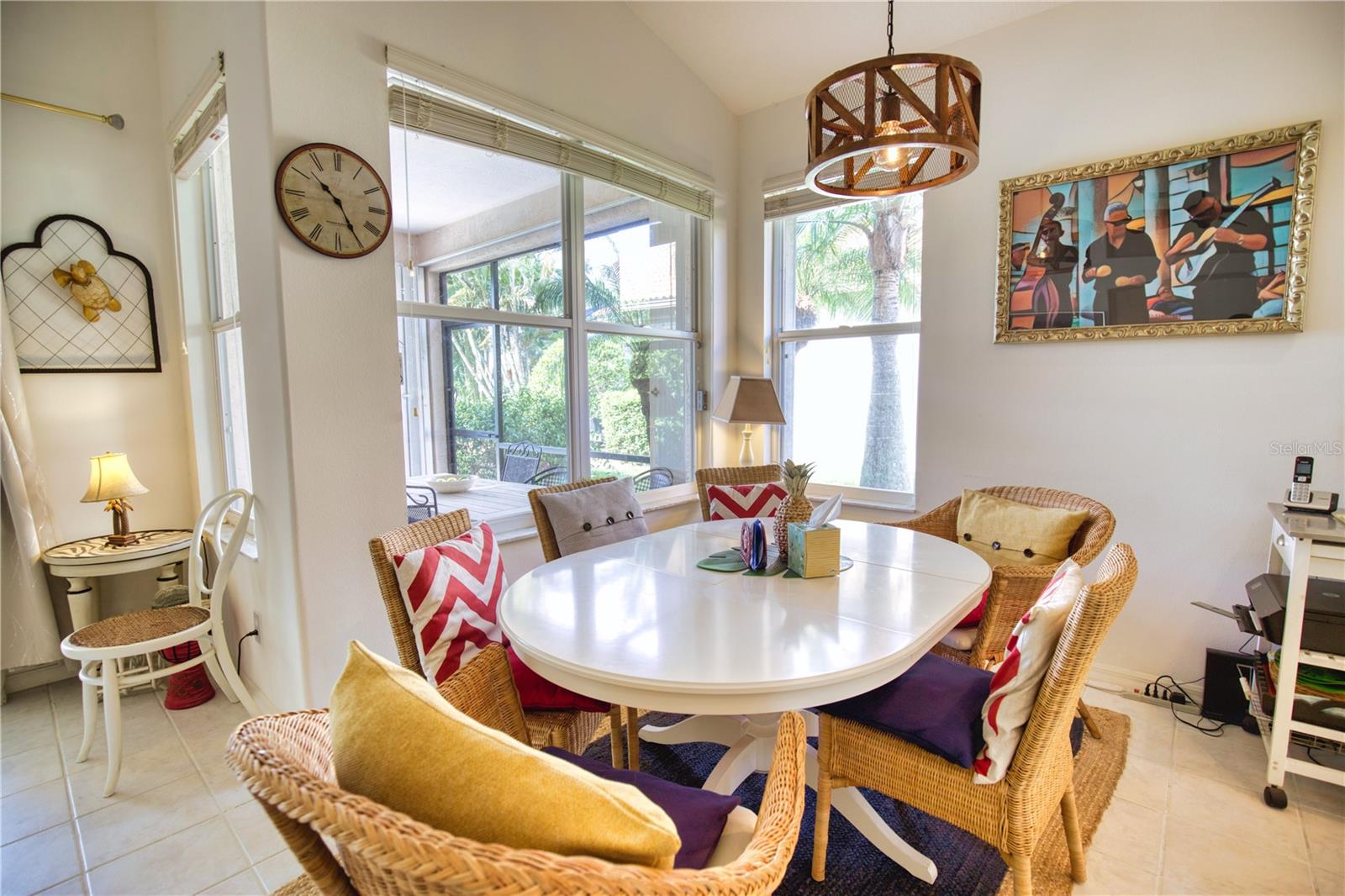 PELICAN POINTE GOLF & COUNTRY CLUB - Residential Lease