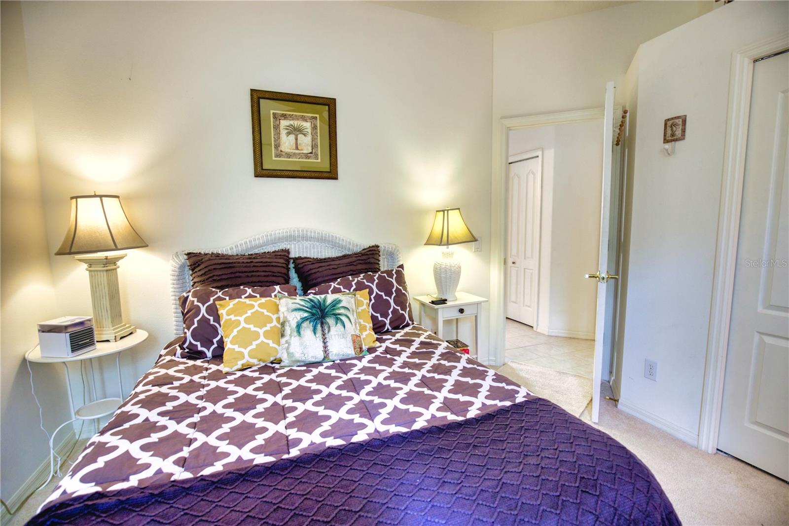 PELICAN POINTE GOLF & COUNTRY CLUB - Residential Lease