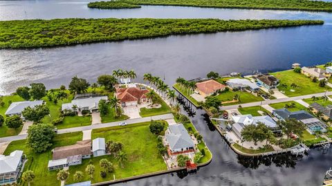 Photo of 3493 Peace River Drive, Punta Gorda, FL 33983 (MLS # C7513810) Photo of 3493 Peace River Drive, Punta Gorda, FL 33983 (MLS # C7513810)