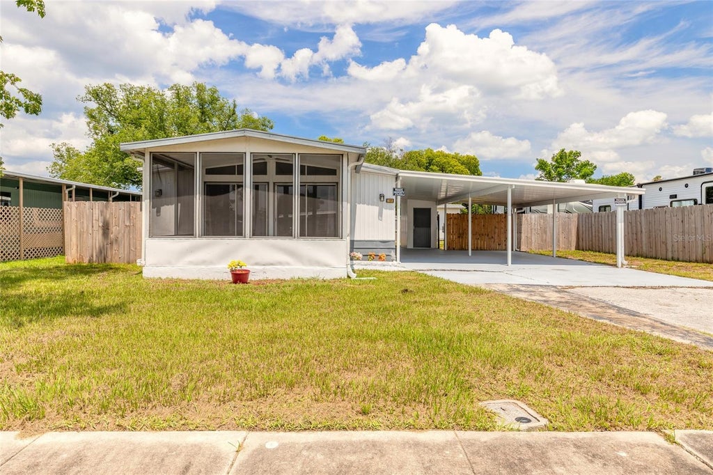Photo of 103 Aloha Terrace, Port Orange, FL 32129 (MLS # V4949747)
