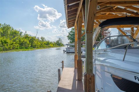 Tiny photo for 13334 Country Club Drive, Tavares, FL 32778 (MLS # G5112037)