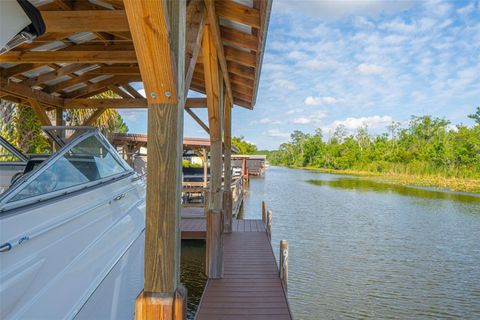 Tiny photo for 13334 Country Club Drive, Tavares, FL 32778 (MLS # G5112037)
