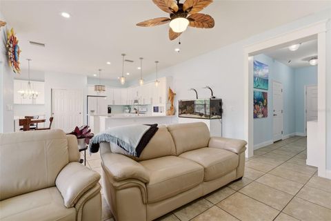 Tiny photo for 13334 Country Club Drive, Tavares, FL 32778 (MLS # G5112037)