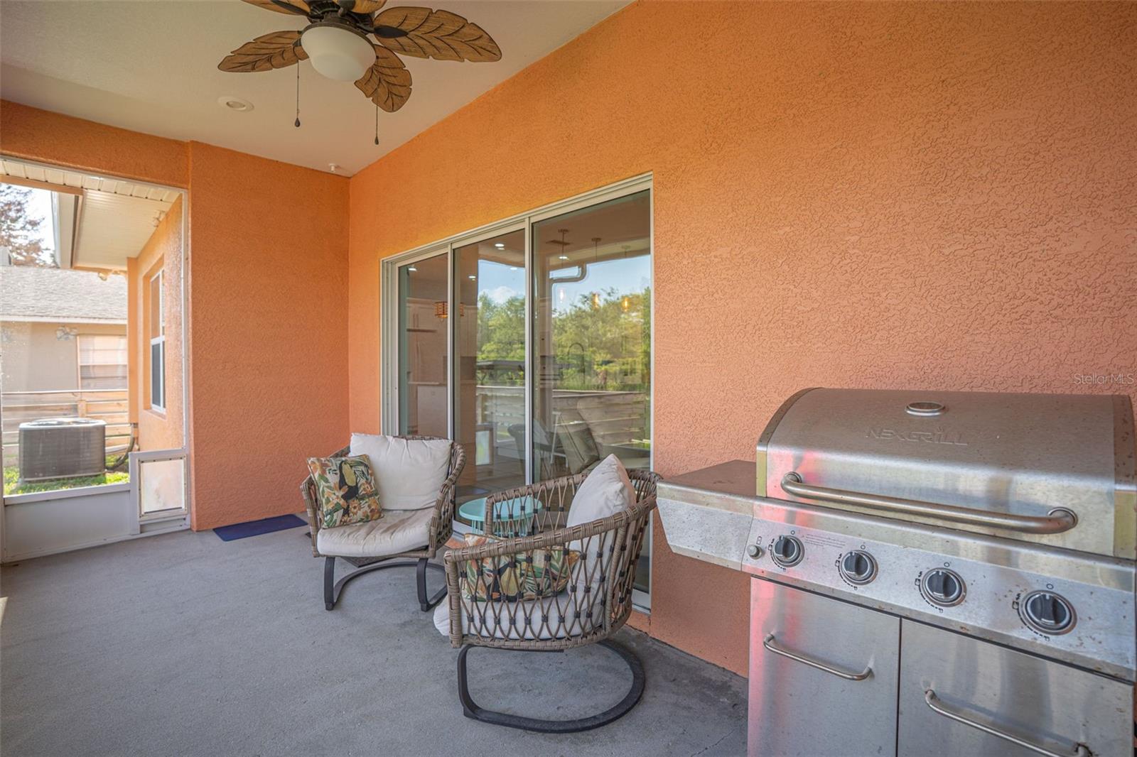LAKE HARRIS SHORES UNIT 02 - Residential