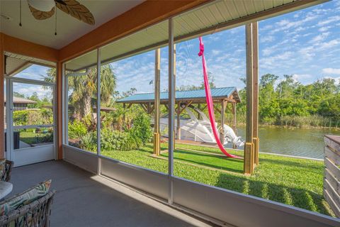 Tiny photo for 13334 Country Club Drive, Tavares, FL 32778 (MLS # G5112037)