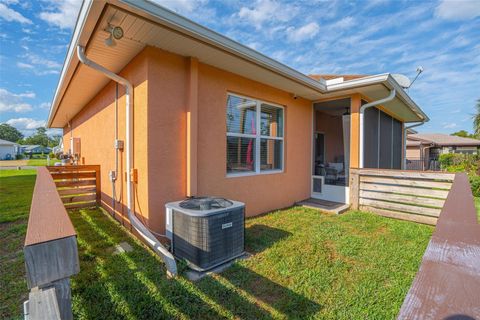 Tiny photo for 13334 Country Club Drive, Tavares, FL 32778 (MLS # G5112037)