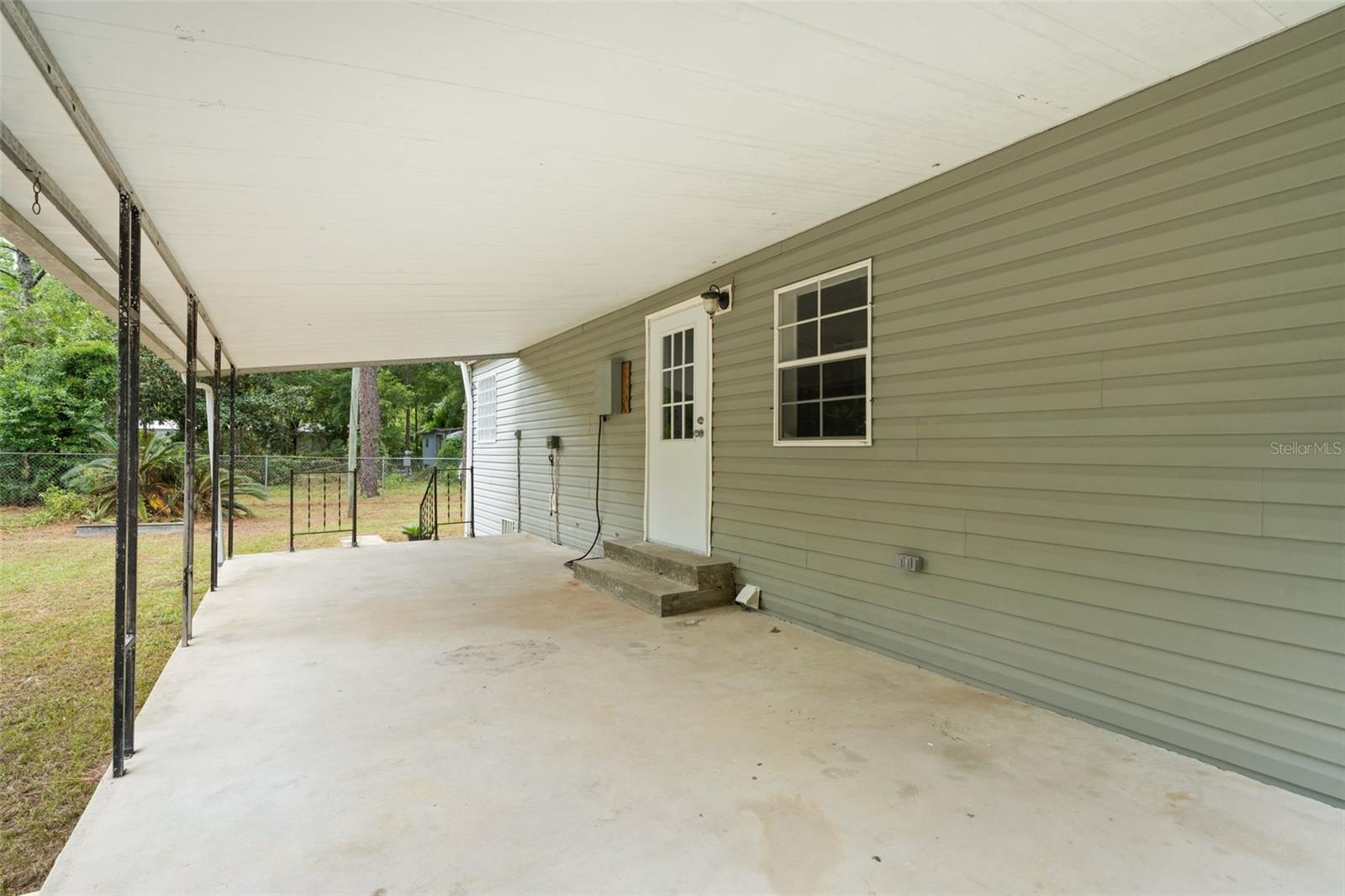 B & R SUB - Residential