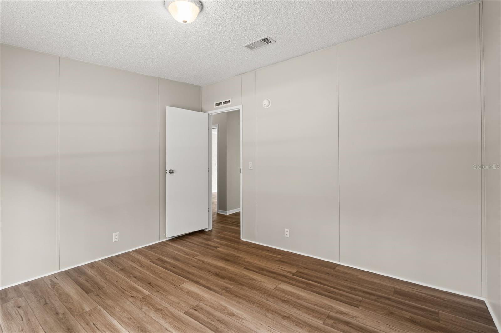 B & R SUB - Residential