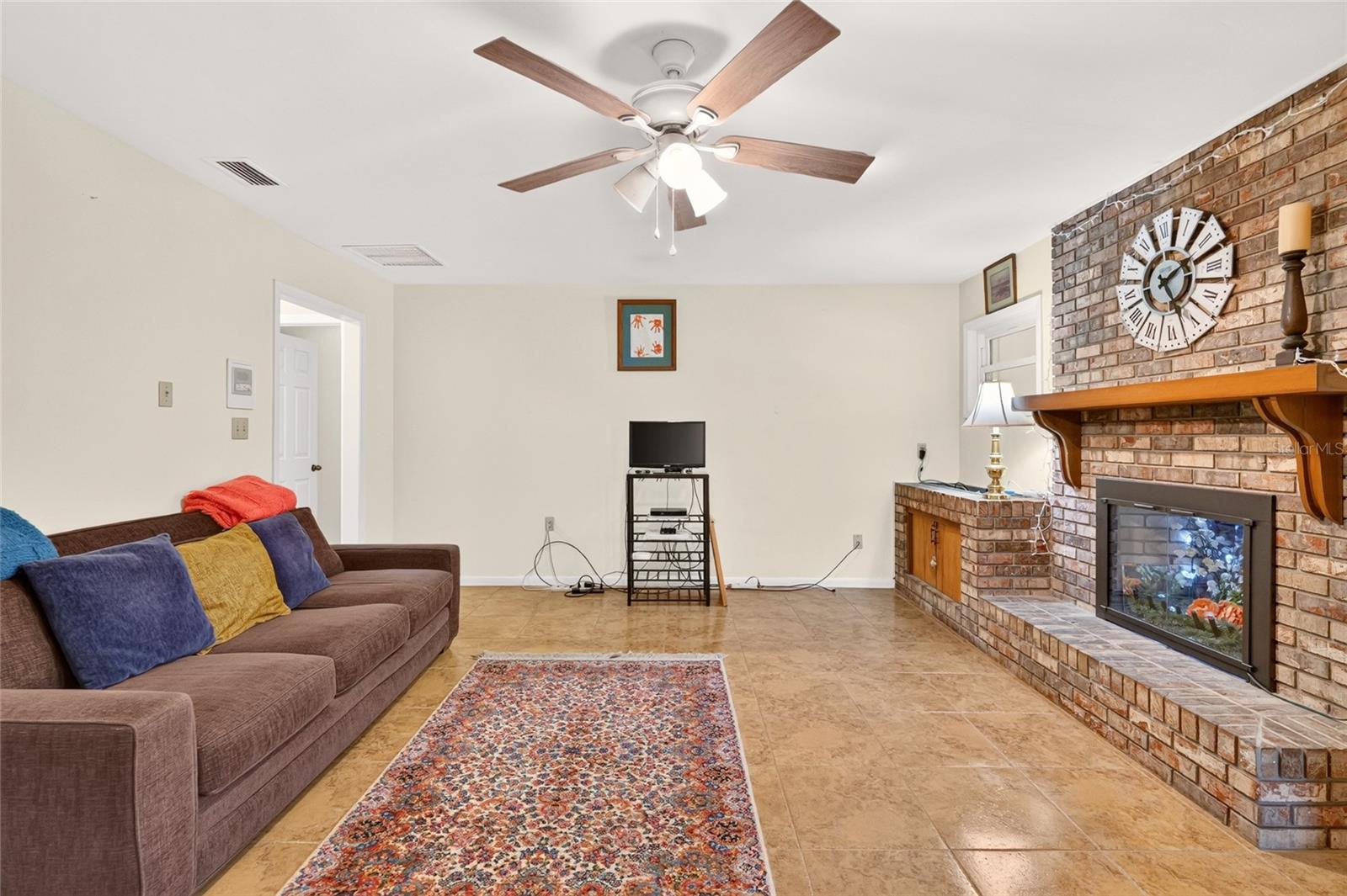 3949 NW 38TH PLACE