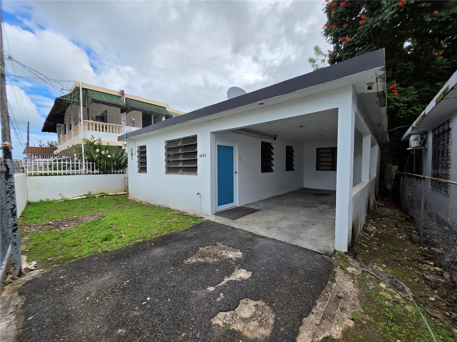 BO. SABANA SECA - Residential