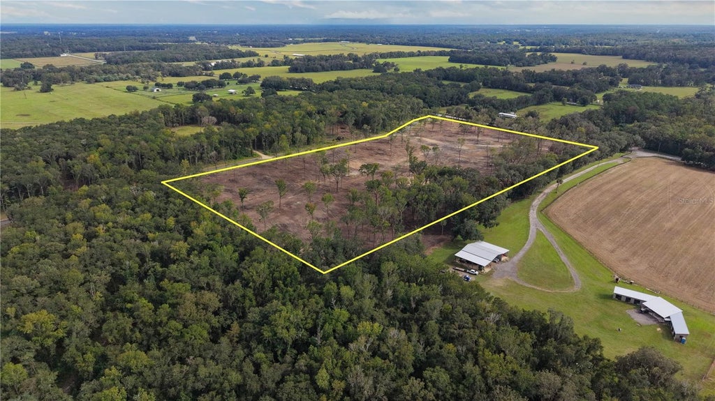 Photo of Irvine Acres #1 And 2 (20ac) W Hwy 318, Reddick, FL 32686 (MLS # O6449999)