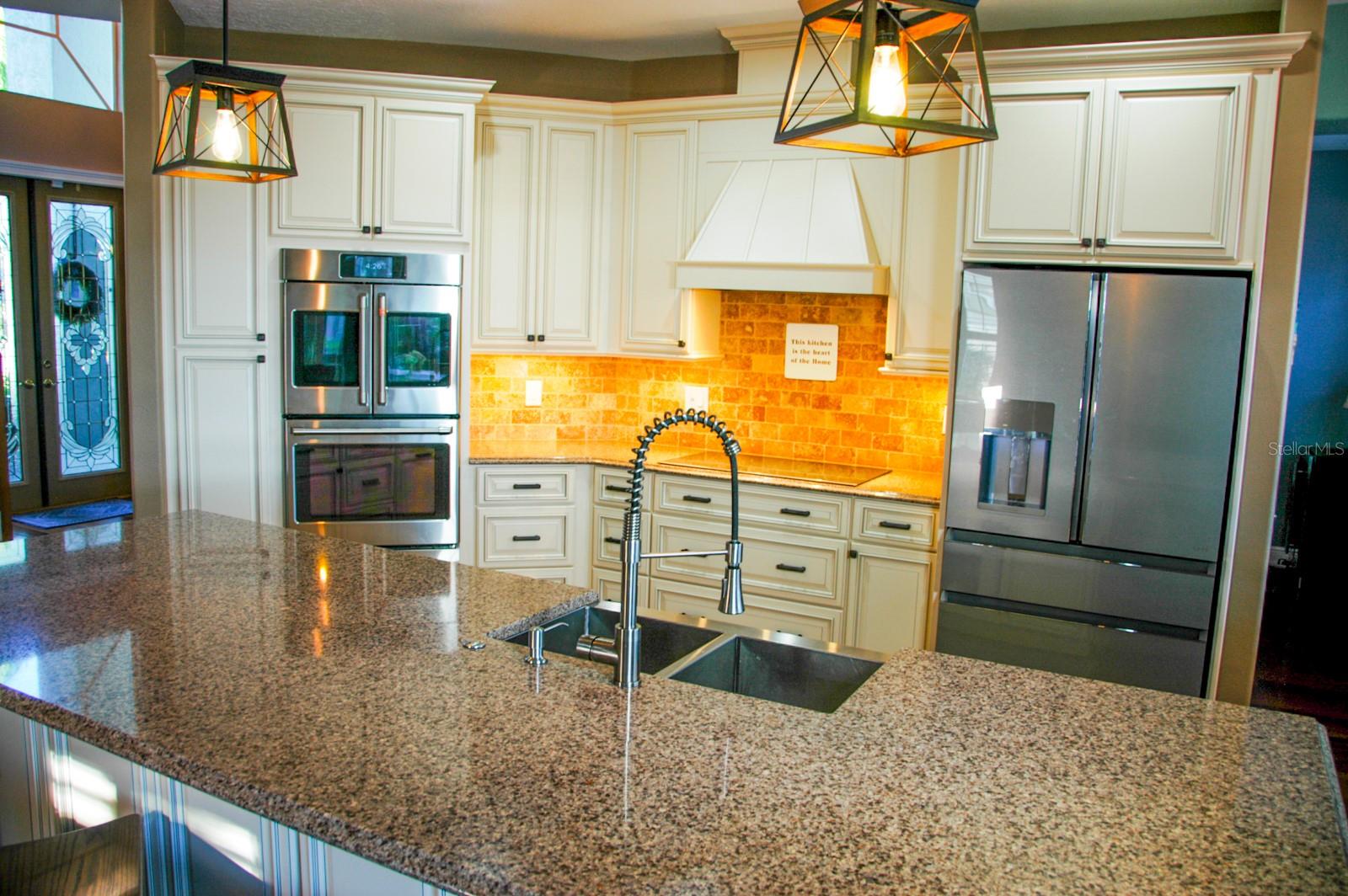 RIVER WATCH - Residential