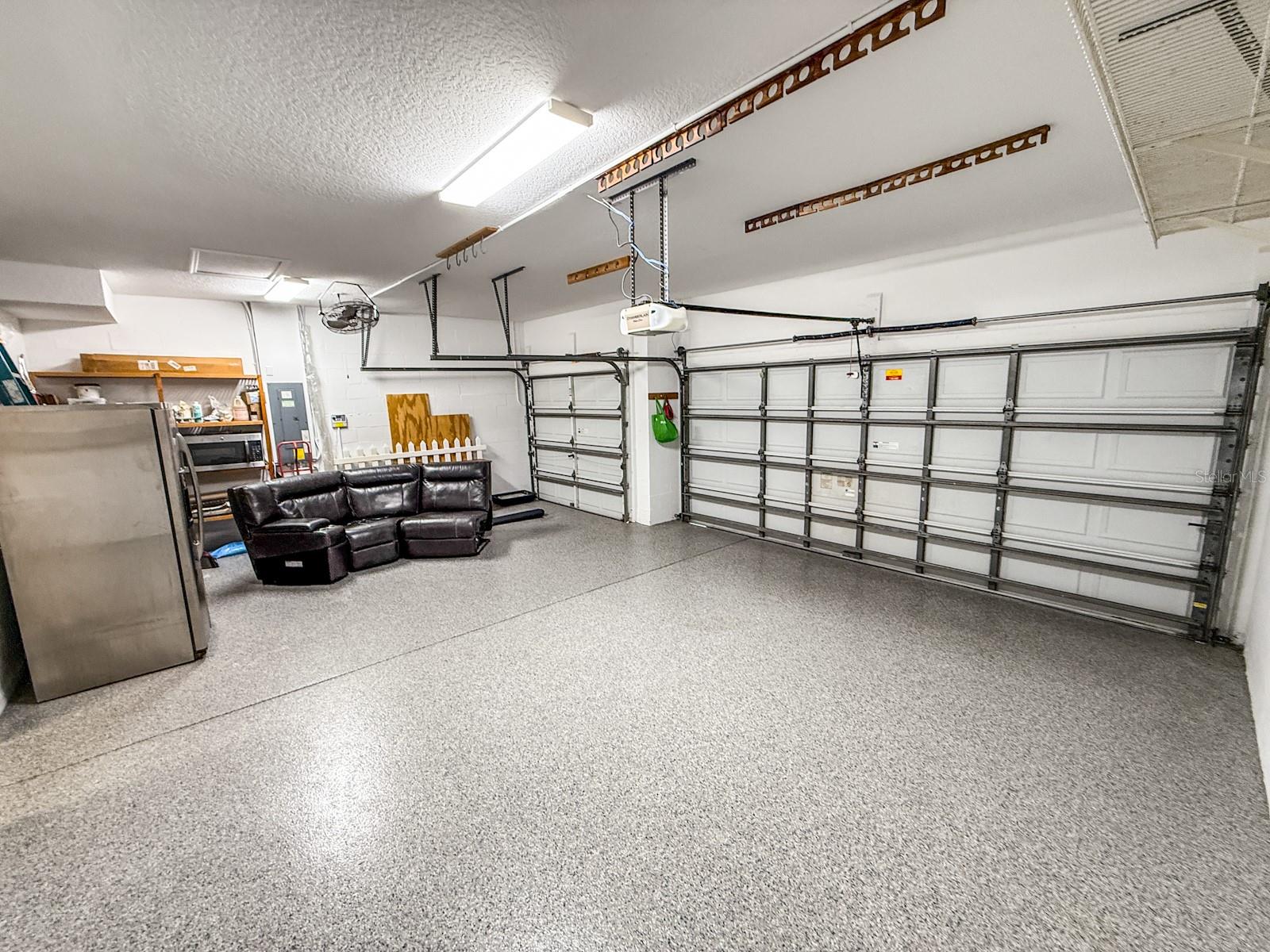 RIVER WATCH - Residential