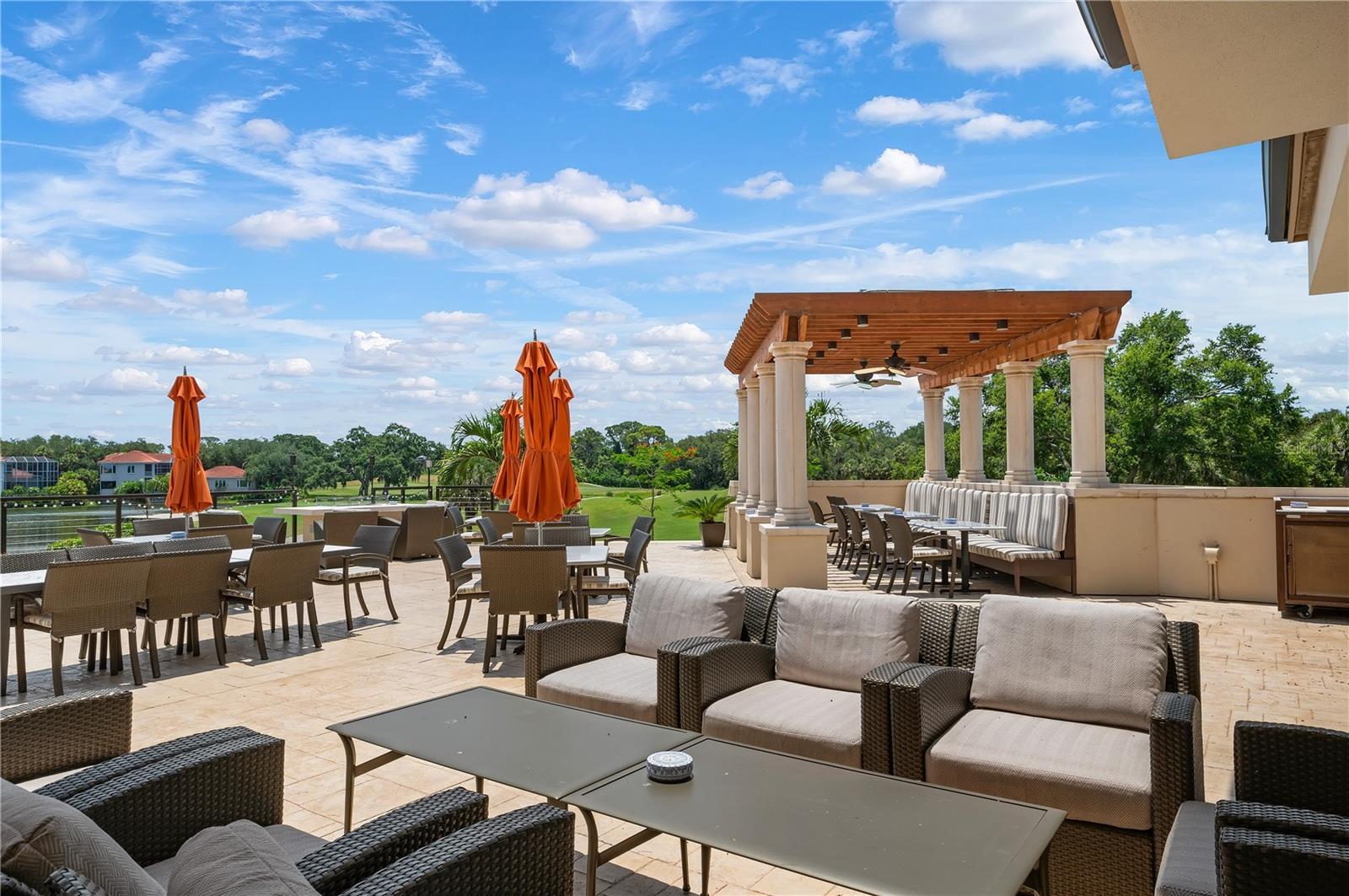 PRESTANCIA - Residential