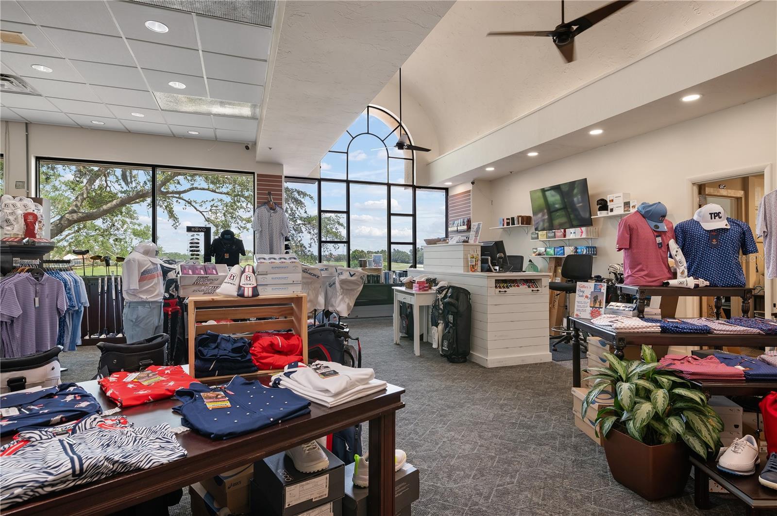 PRESTANCIA - Residential