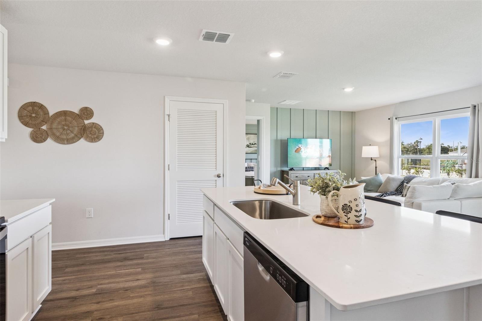 WILLOWBROOK SOUTH - Residential