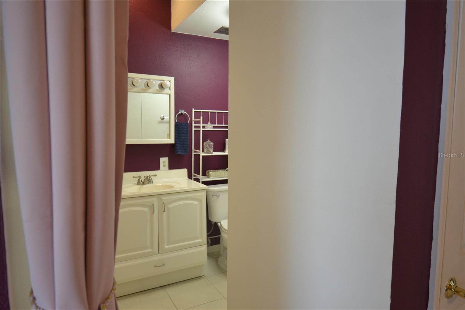 SUNSHINE GROVES - Residential Lease