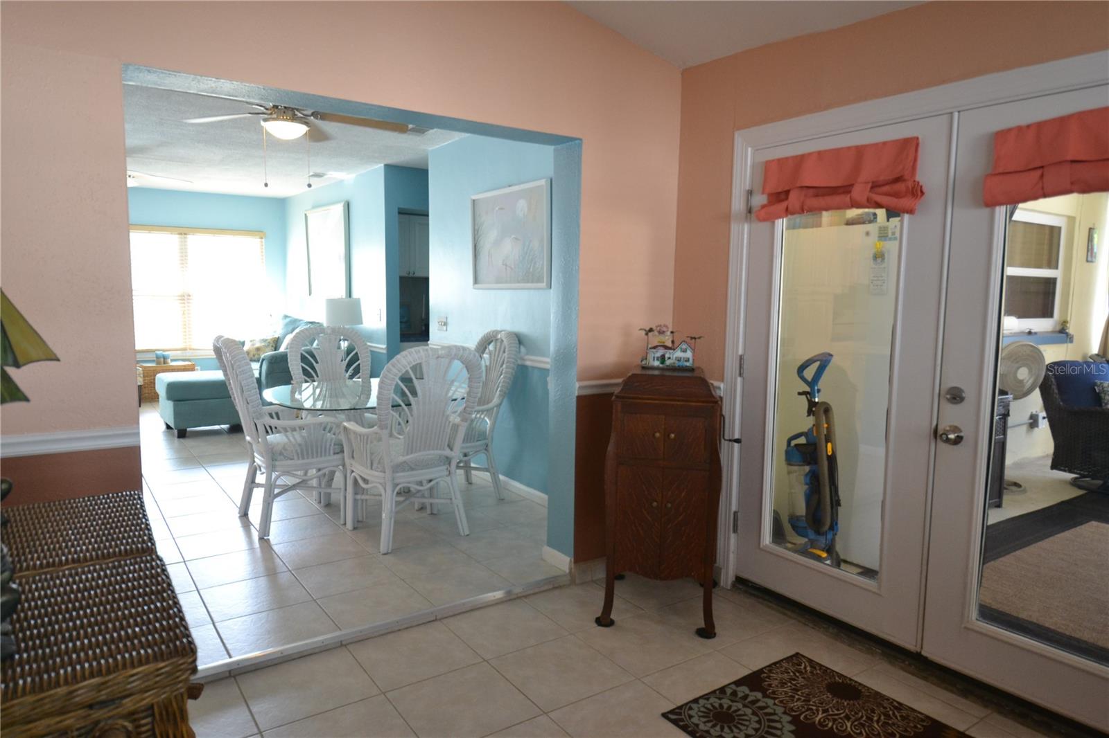 SUNSHINE GROVES - Residential Lease