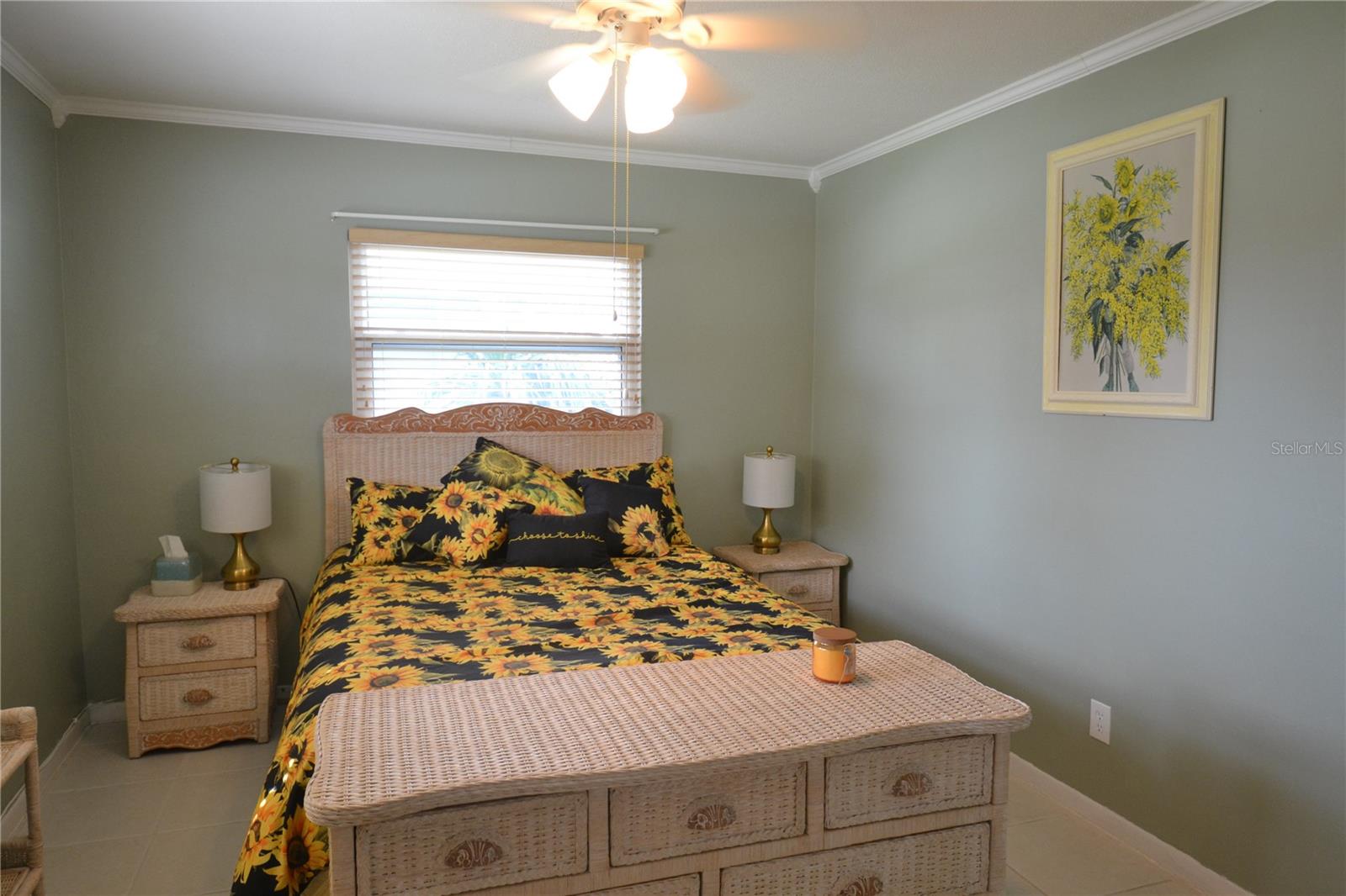 SUNSHINE GROVES - Residential Lease