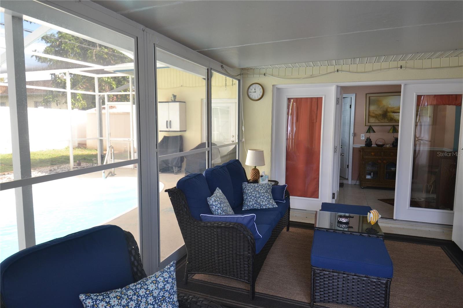 SUNSHINE GROVES - Residential Lease