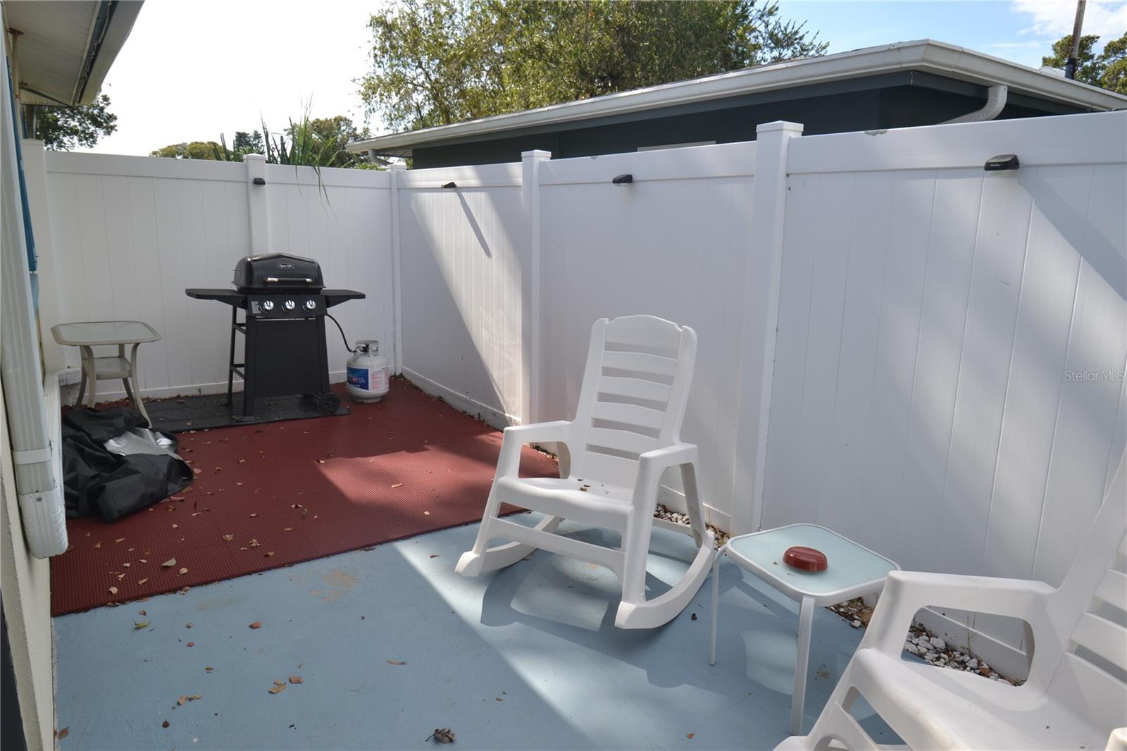 SUNSHINE GROVES - Residential Lease