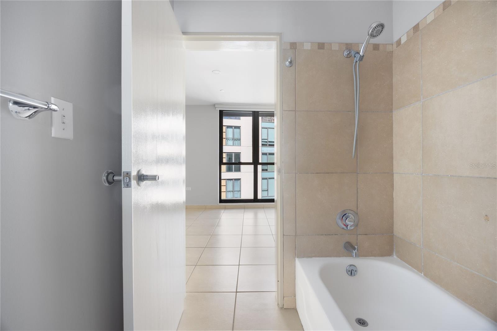 CIUDADELA - Residential Lease