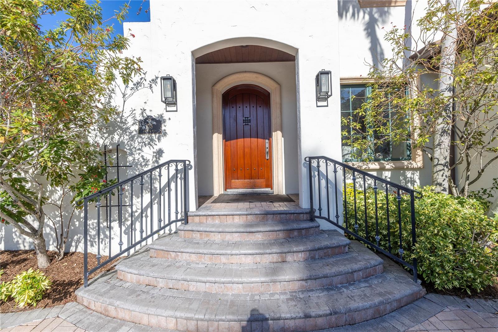 158 RAMON WAY NE