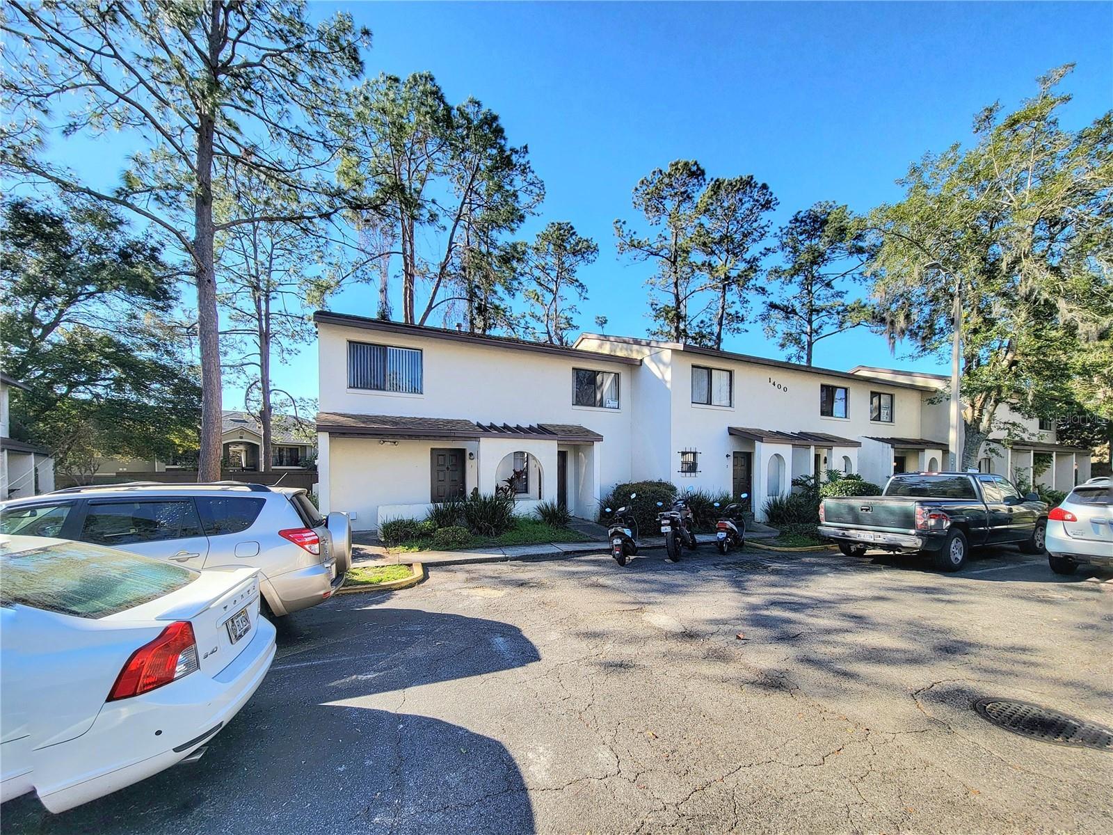 2635 SW 35TH PLACE 1401