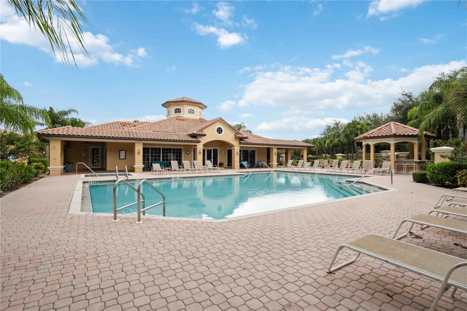 MIRAMAR LINKS AT LAKEWOOD RANCH - Residential
