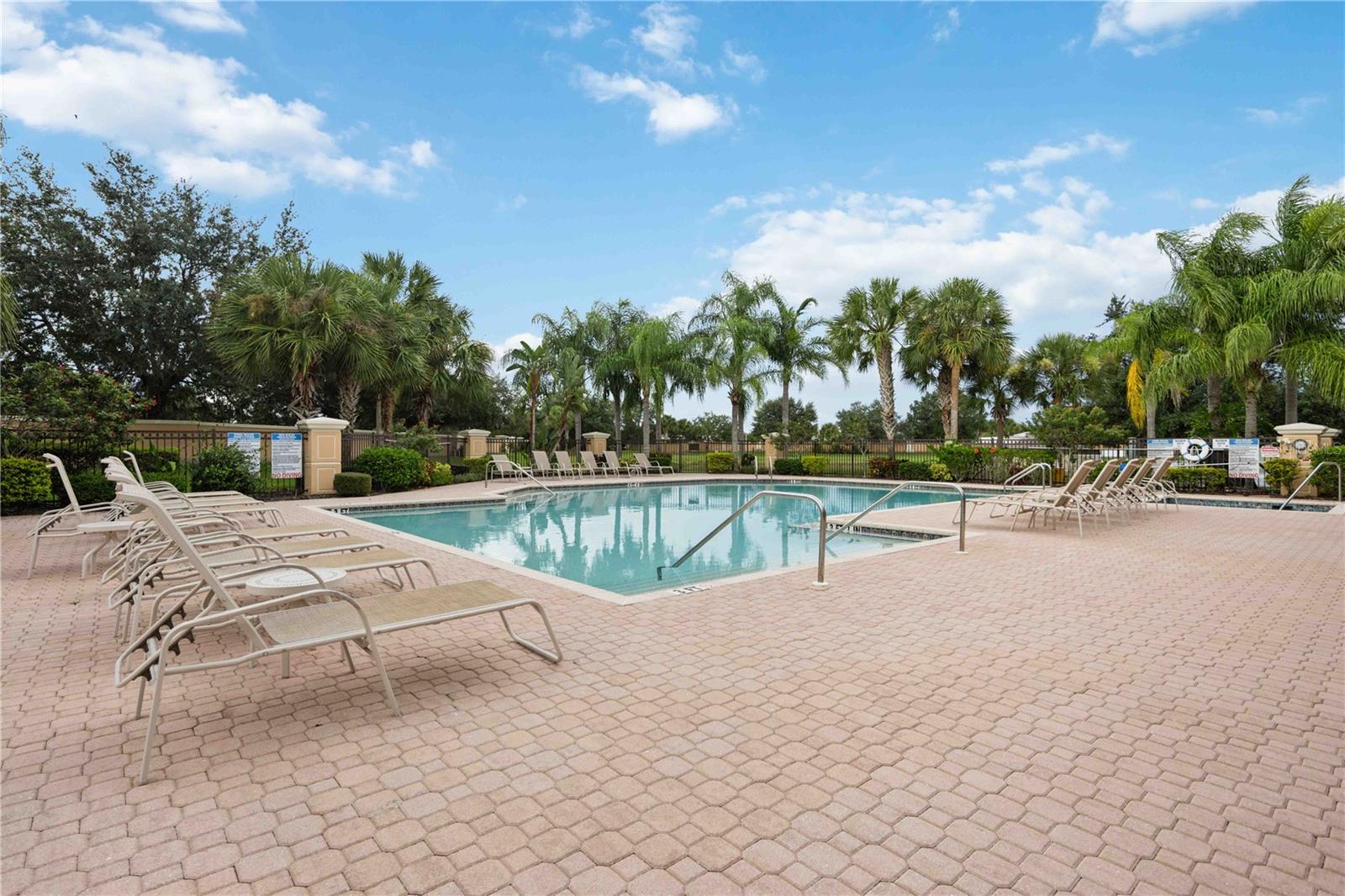 MIRAMAR LINKS AT LAKEWOOD RANCH - Residential