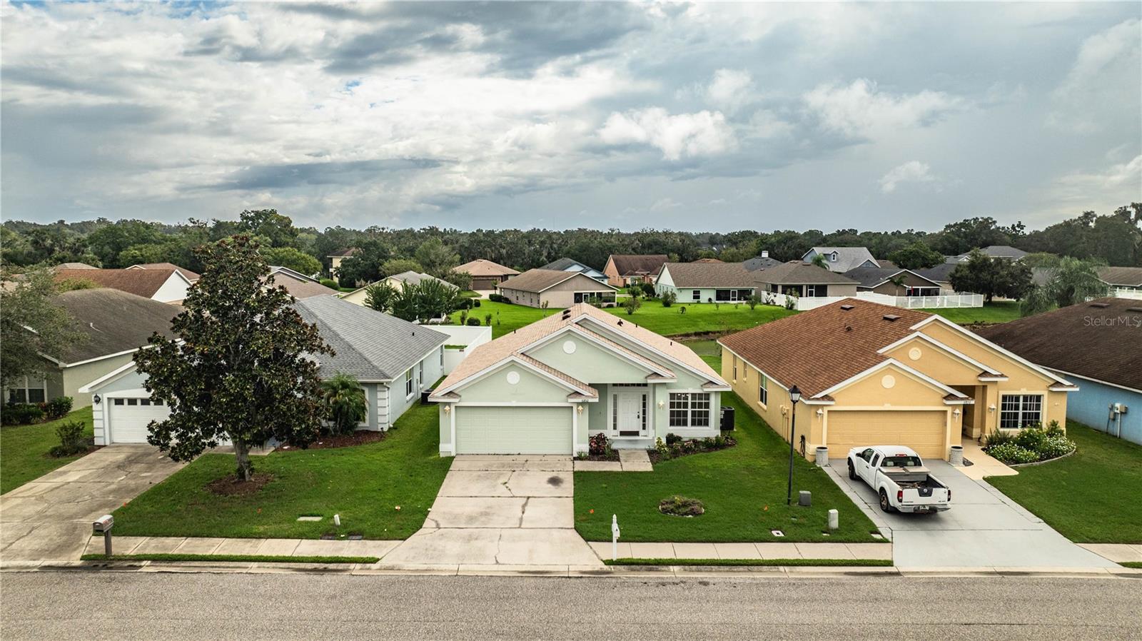6852 SHADOWCAST LANE