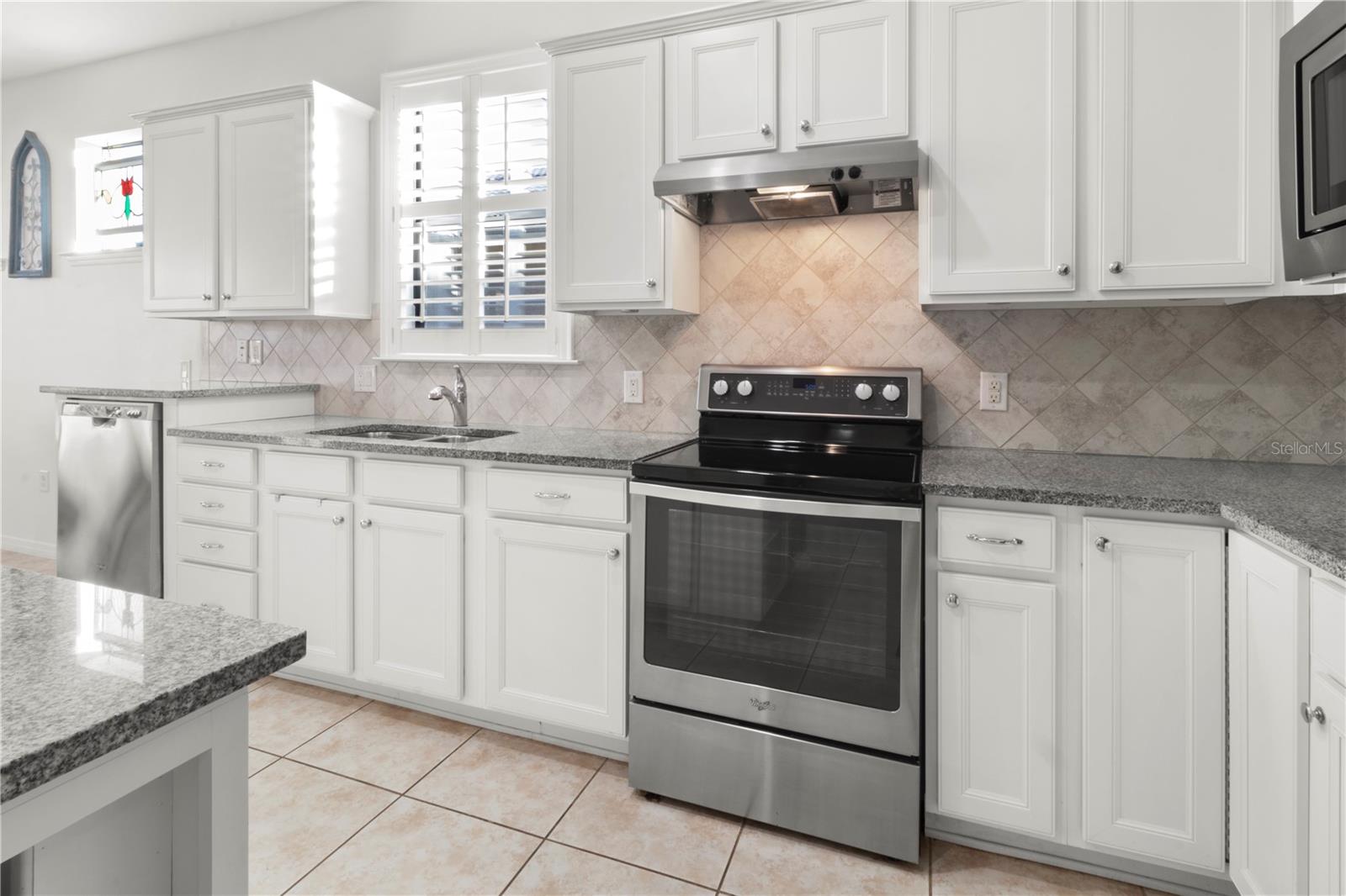 ISLANDWALK AT THE WEST VILLAGE - Residential