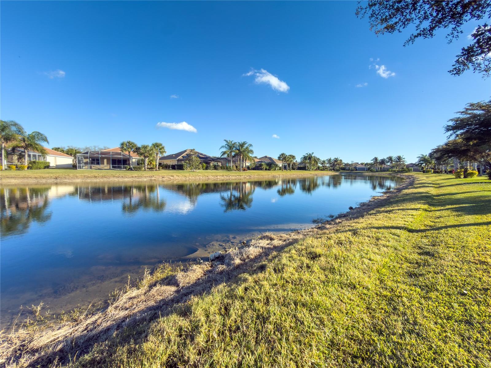 ISLANDWALK AT THE WEST VILLAGE - Residential