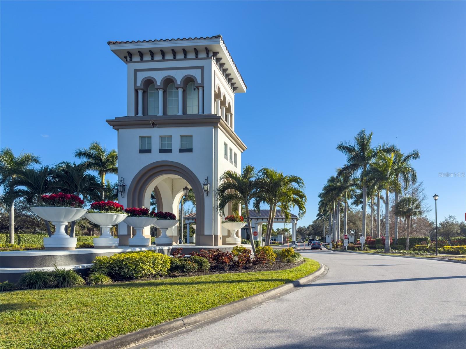 ISLANDWALK AT THE WEST VILLAGE - Residential