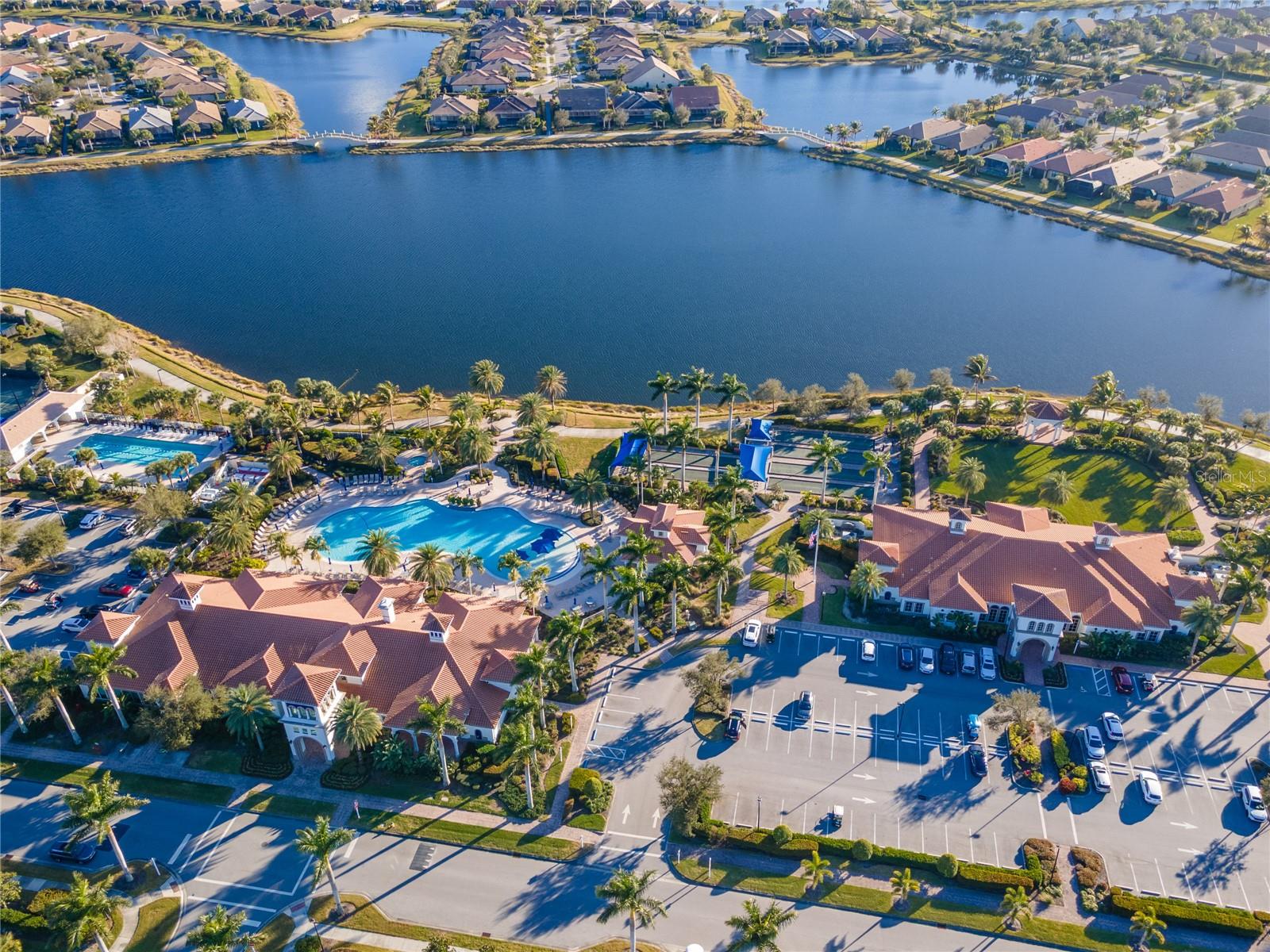 ISLANDWALK AT THE WEST VILLAGE - Residential