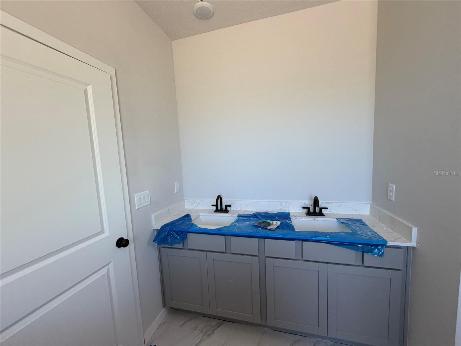 RESERVE EAST - Residential