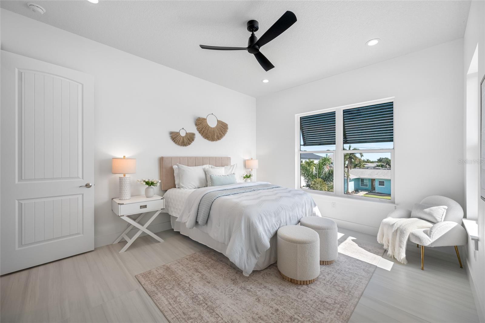 CRYSTAL ISLAND - Residential