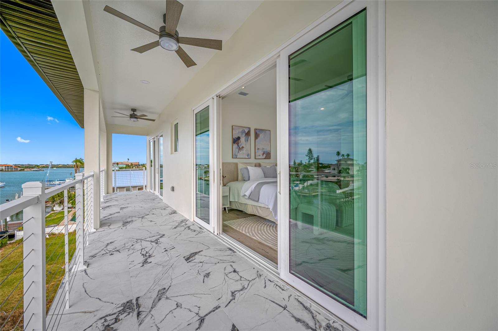 CRYSTAL ISLAND - Residential