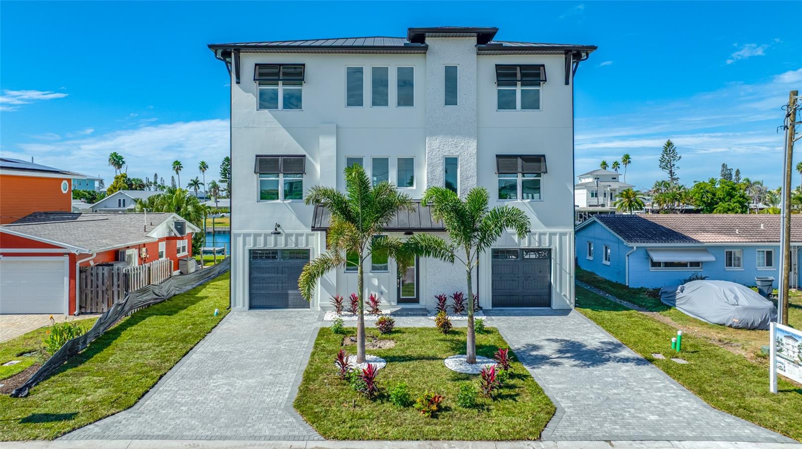 CRYSTAL ISLAND - Residential