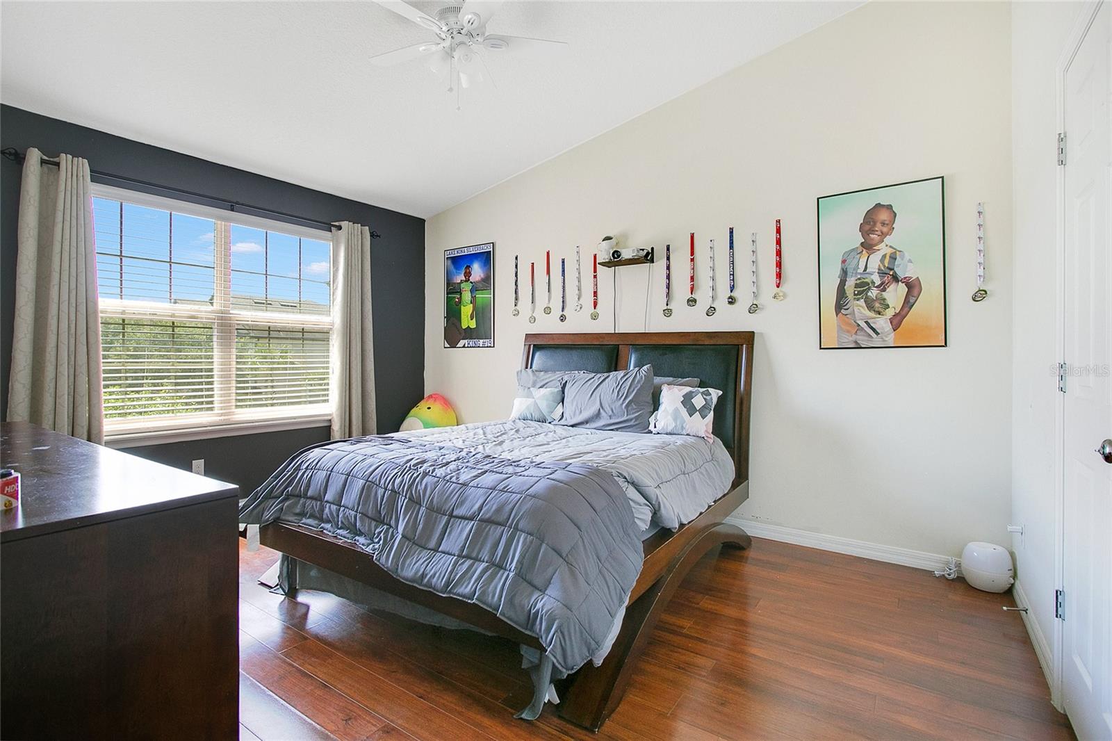 JACKSON PARK CONDOMINIUMS - Residential