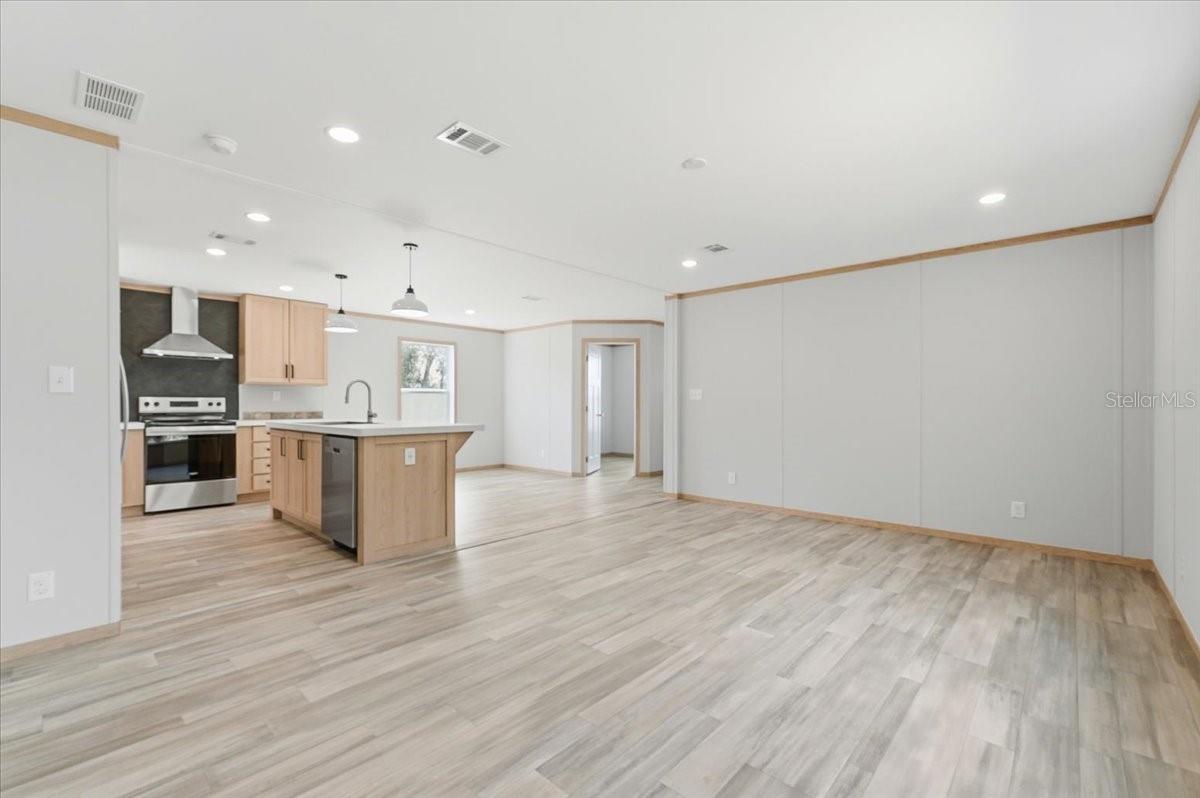 HALF MOON MINI- FARMS - Residential