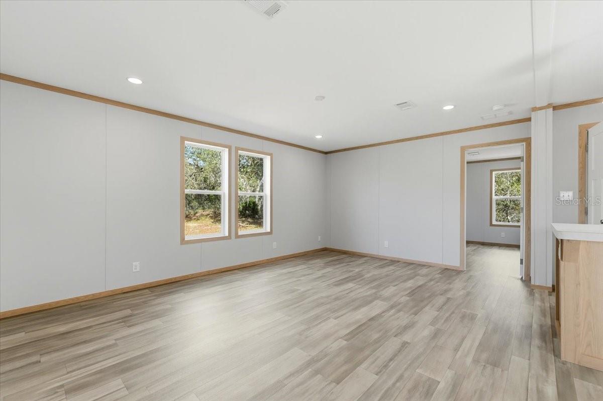 HALF MOON MINI- FARMS - Residential