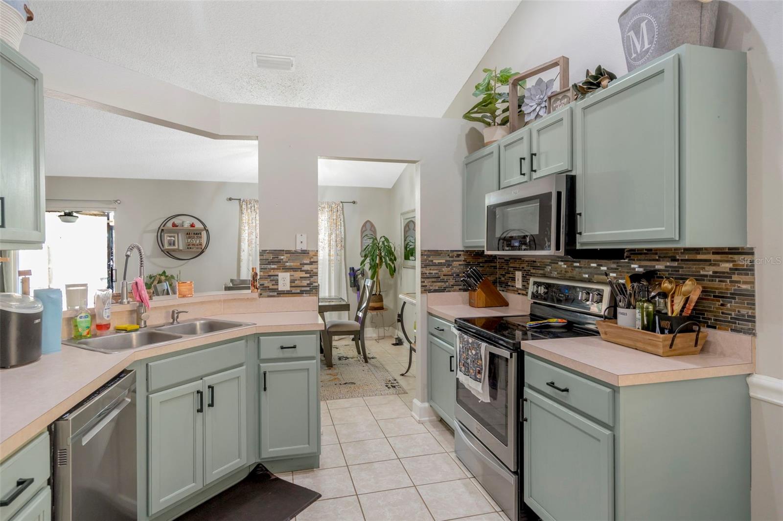 SOUTH POINTE PH 2A 2B - Residential