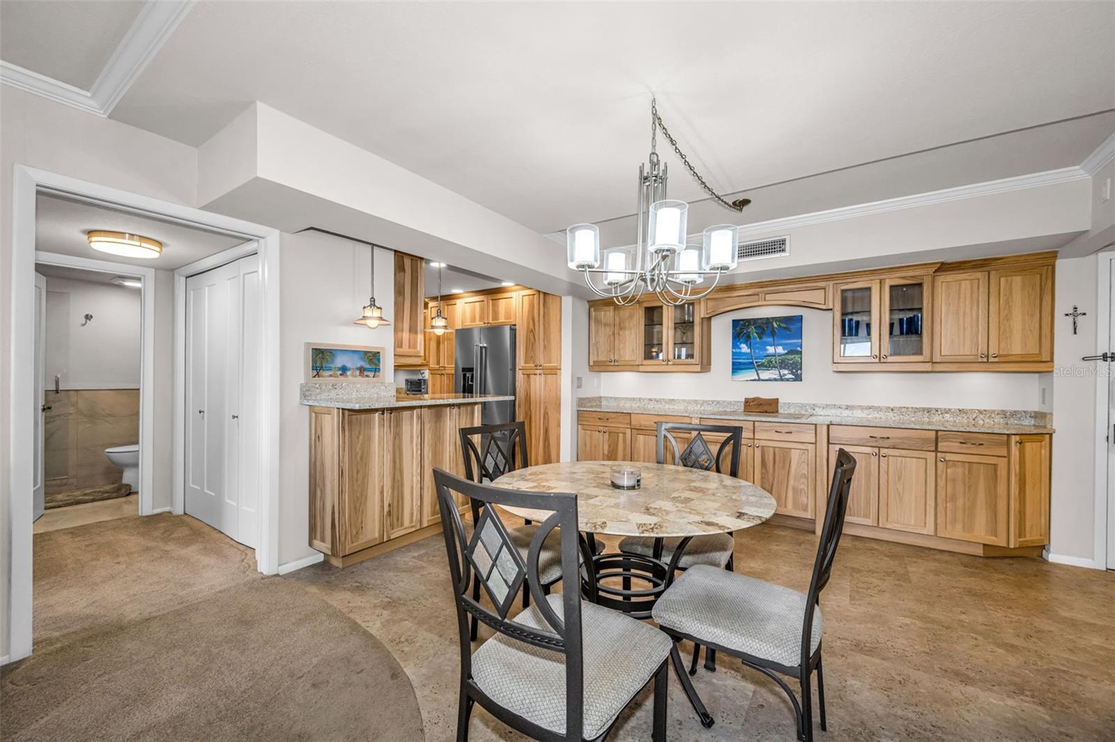 MEDITERRANEAN MANORS - Residential