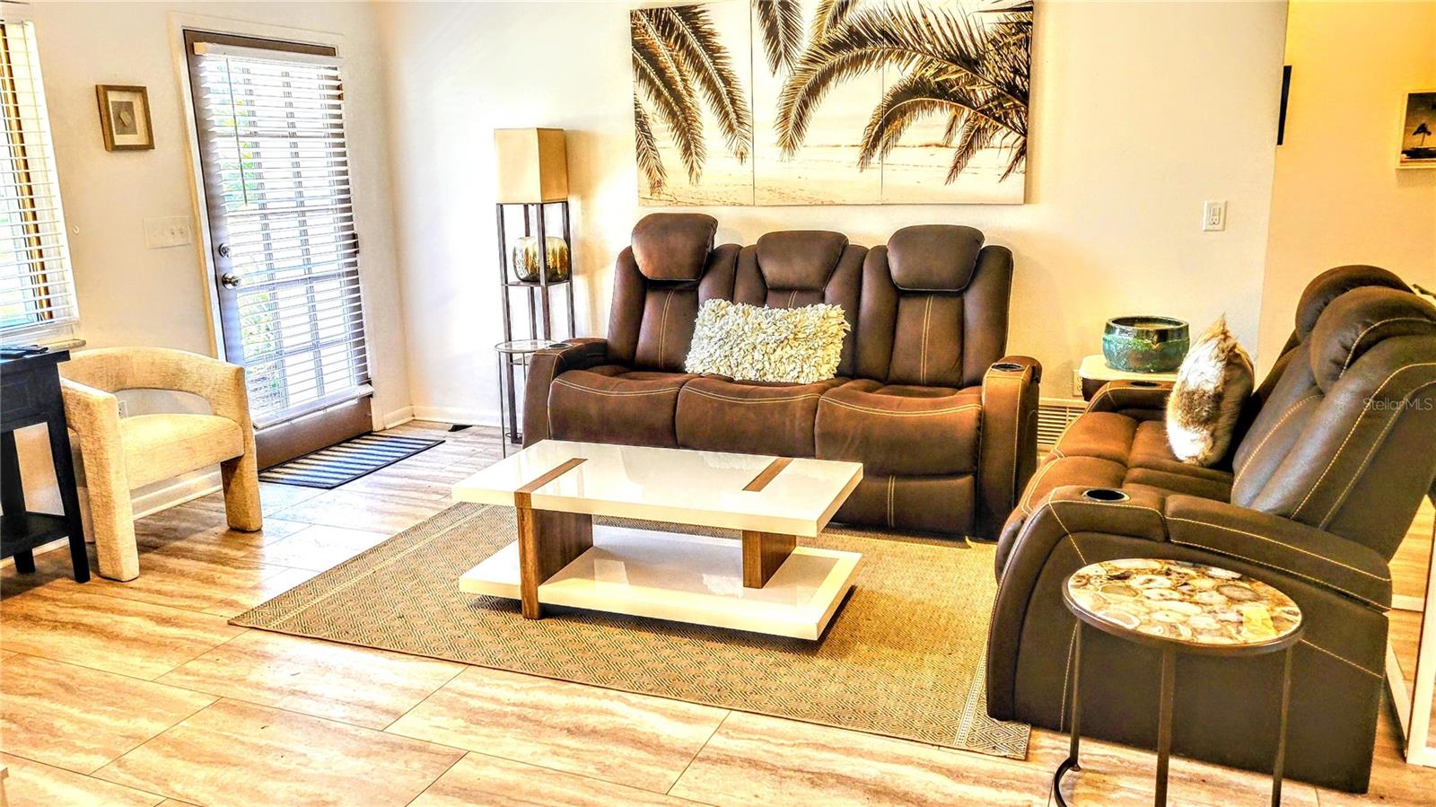 SOUTH GATE - Residential Lease