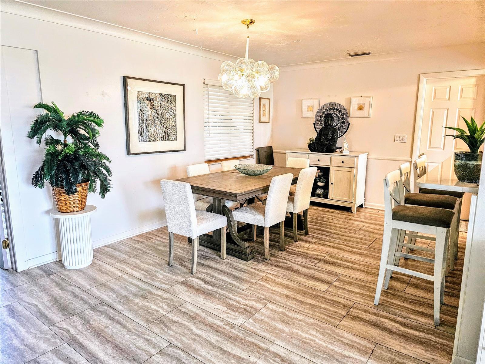 SOUTH GATE - Residential Lease