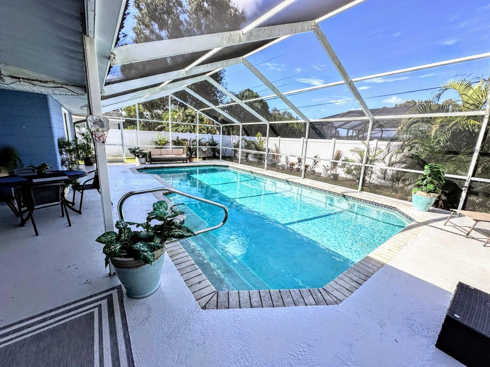 SOUTH GATE - Residential Lease