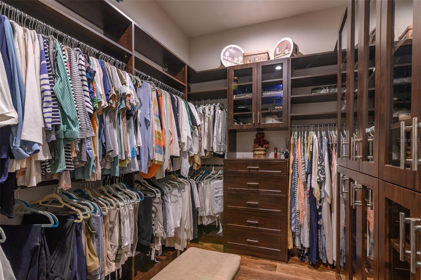 COCOANUT BAYOU - Residential